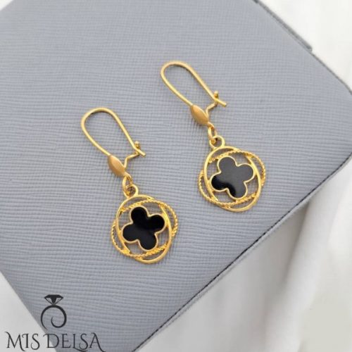 گوشواره آویزی ونکلیف
