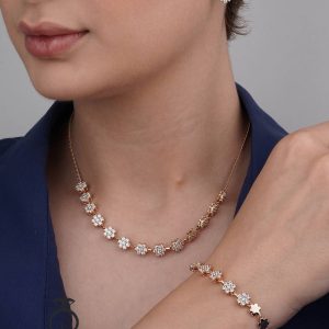 نیم‌ ست ژوپینگ طرح گل نگین‌ دار