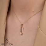 پلاک ژوپینگ طرح سنجاق نگین‌ دار