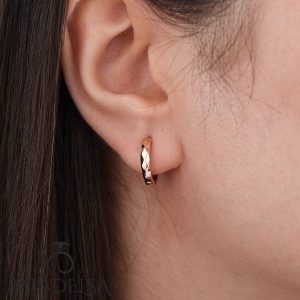 گوشواره حلقه‌ ای طرح بافت ژوپینگ
