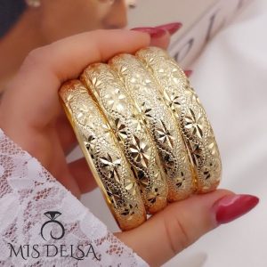 النگو ۱۰ میل طلاروس مدل گلدار ۲ عددی